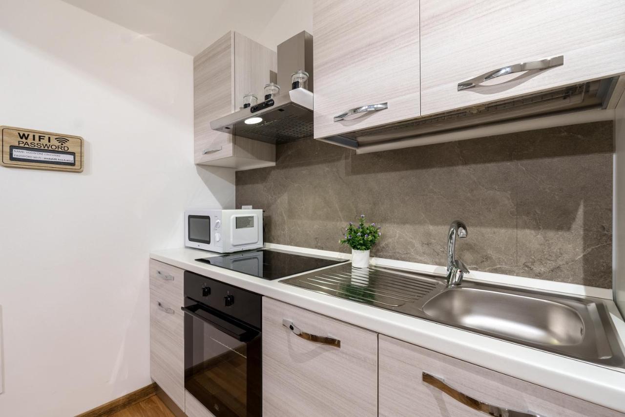 Centro Storico Duomo A 5 Minuti Love Suite Wifi Netflix Milano Eksteriør billede